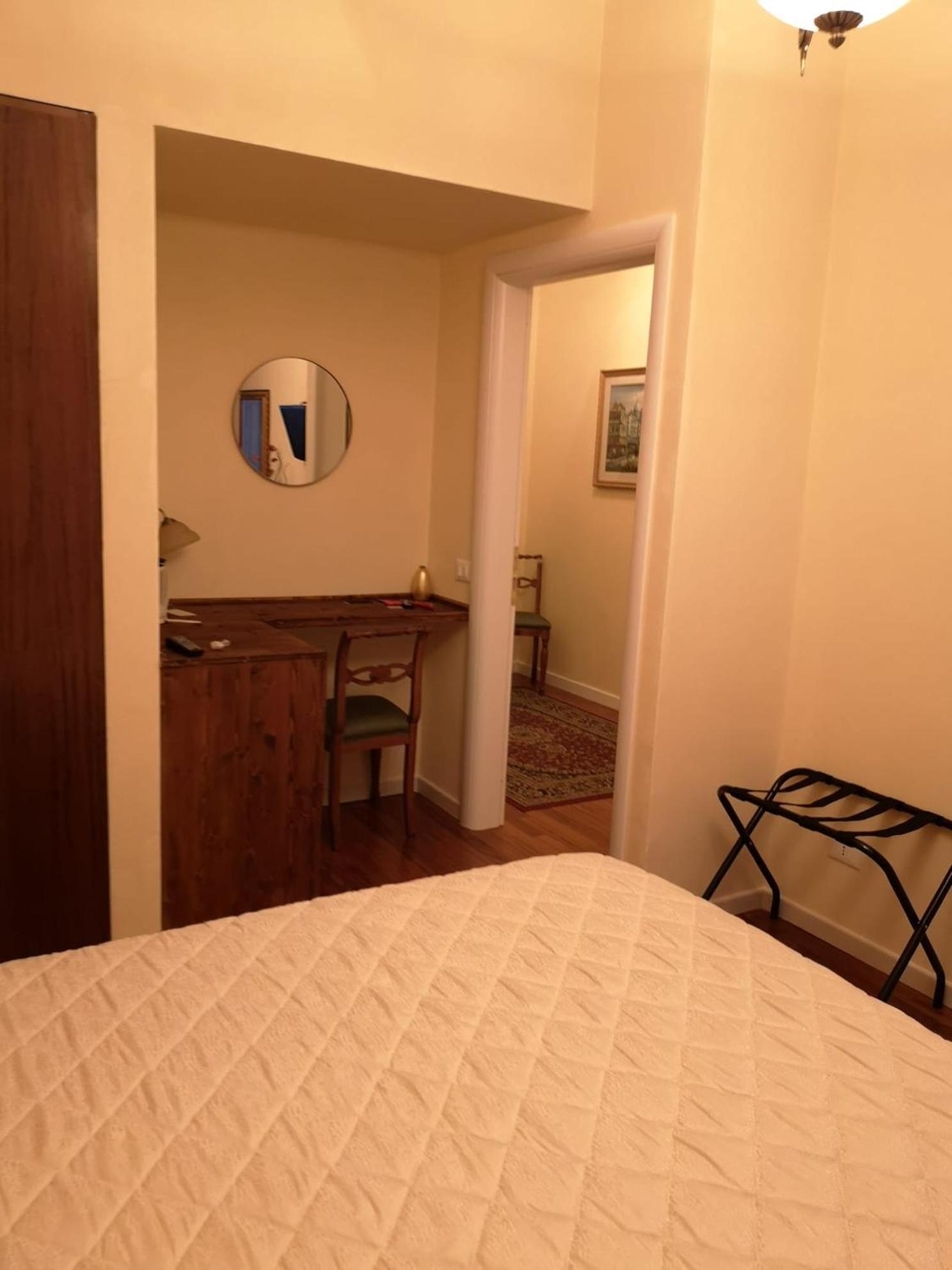 ローマ Akire Bed & Breakfast エクステリア 写真